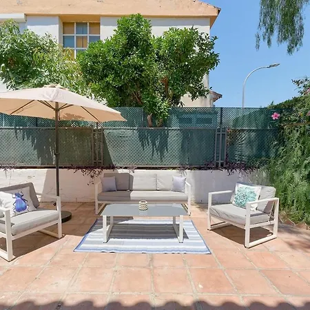 Dom wakacyjny Calma Casa Mayor - Your Mediterranean Office Torremolinos