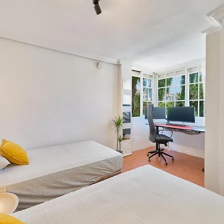 Calma Casa Mayor - Your Mediterranean Office * Torremolinos